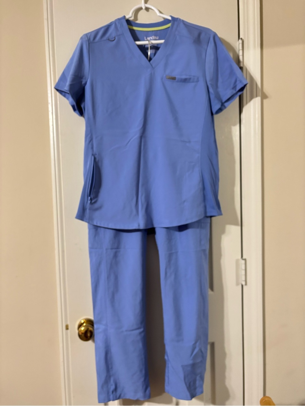Landau scrub set Cecil blue